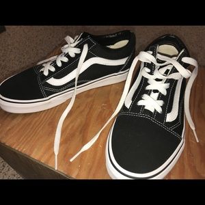 Old Skool Vans size 7